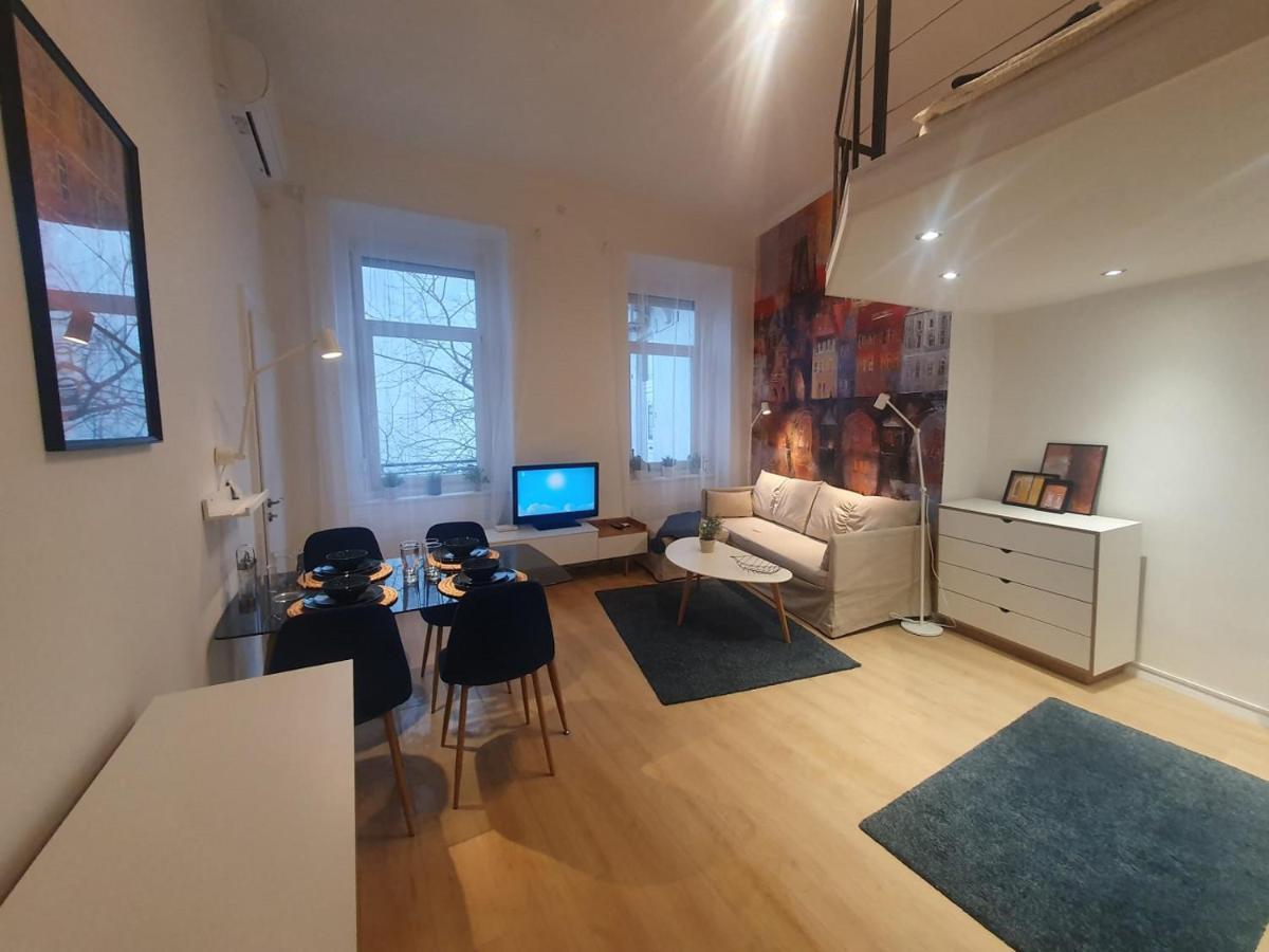 בודפשט Petofi Apartment With Air Condition מראה חיצוני תמונה